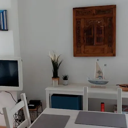 Met Tuintje, Vlak Bij Zee Lejlighed De Panne